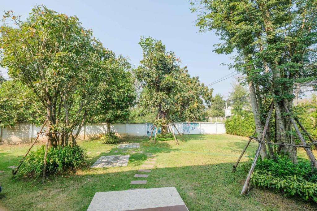 Haak Boutique Hotel Chiang Mai Exterior photo